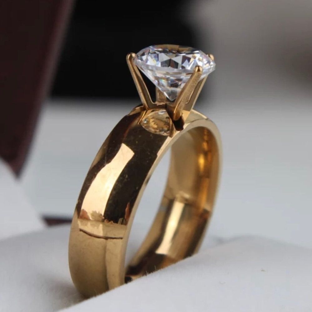 GOLD WEDDING RING SIZE - Picture 3 of 3
